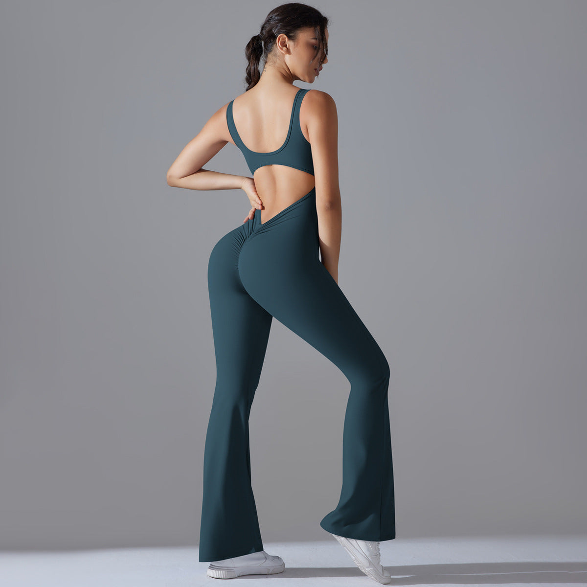 Solid color back lift hip long slim-fit wide leg jumpsuit